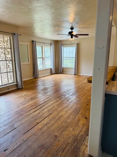 2705 Sherwood Lane Austin, TX 78704