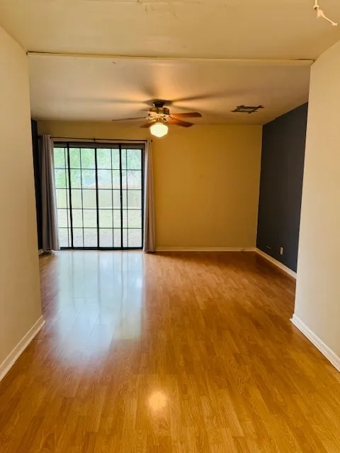 2705 Sherwood Lane Austin, TX 78704