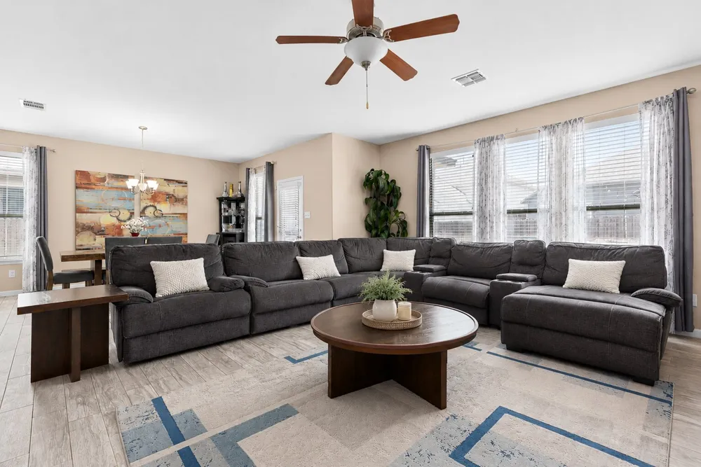 8080 Gato Lane Round Rock, TX 78665
