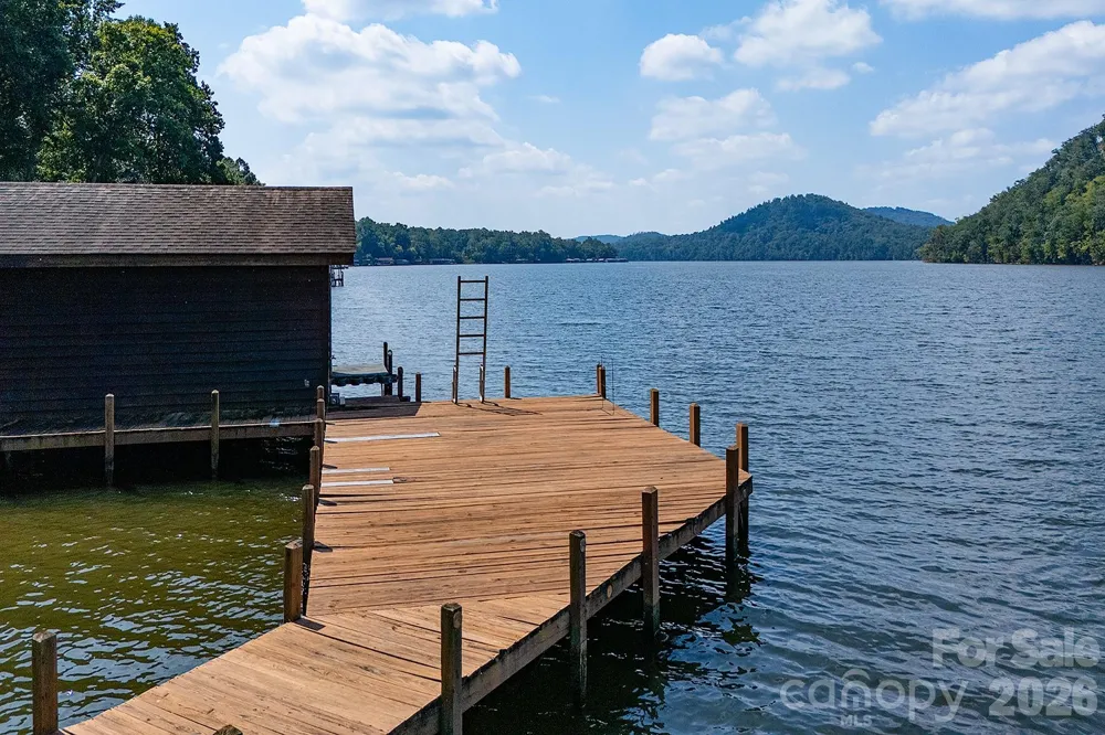 221 Malabar Drive Troy, NC 27371