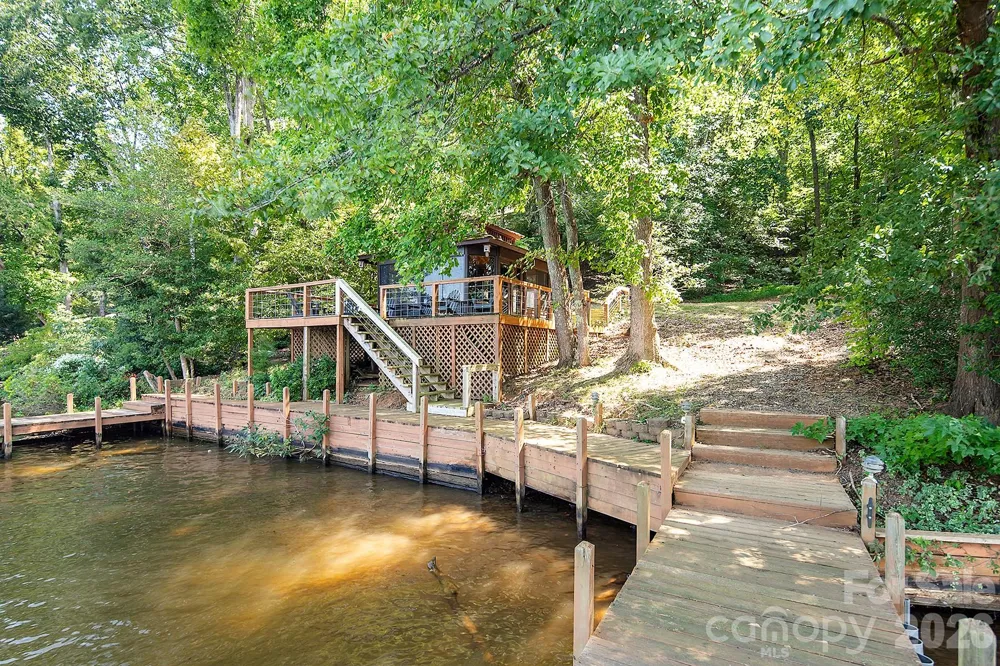 221 Malabar Drive Troy, NC 27371