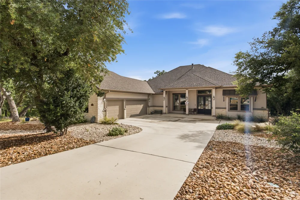 1218 Game Trail New Braunfels, TX 78132