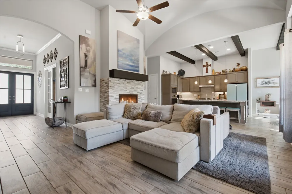 1218 Game Trail New Braunfels, TX 78132