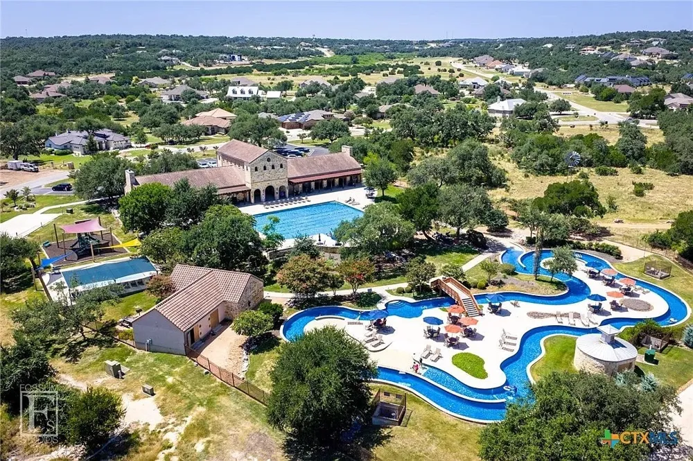 1218 Game Trail New Braunfels, TX 78132