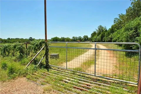 21741 E Interstate 10
