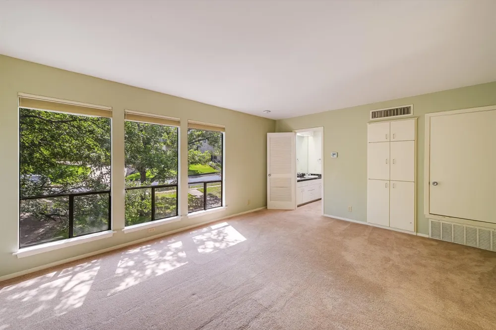 8804 Mountain Path Circle Austin, TX 78759
