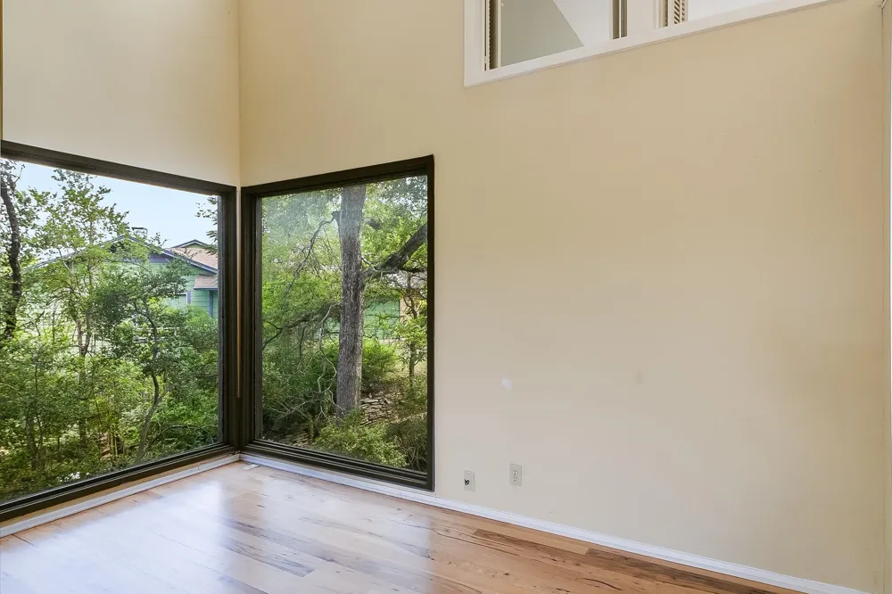 8804 Mountain Path Circle Austin, TX 78759