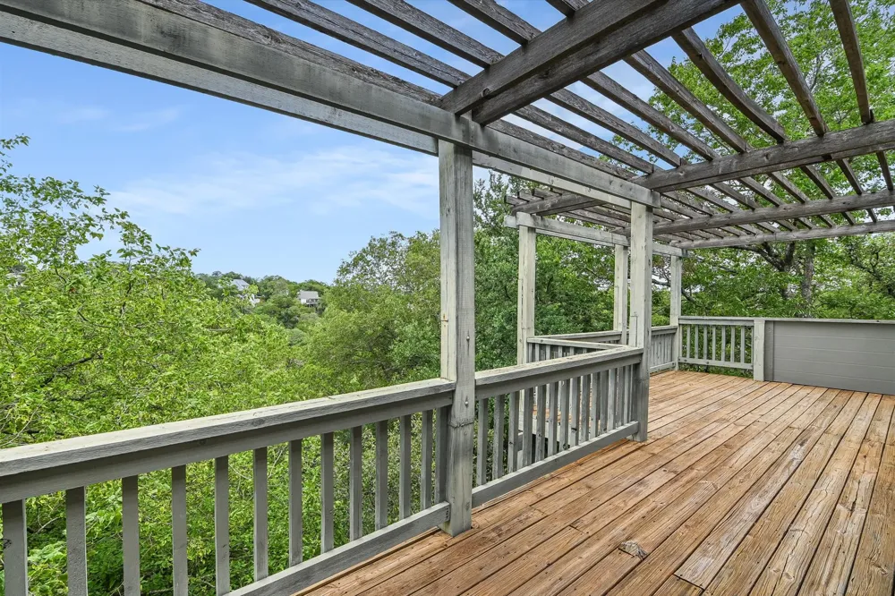 8804 Mountain Path Circle Austin, TX 78759