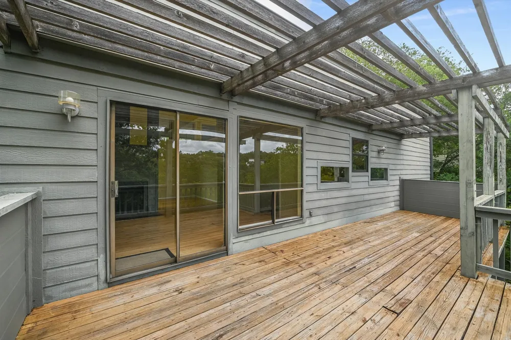 8804 Mountain Path Circle Austin, TX 78759