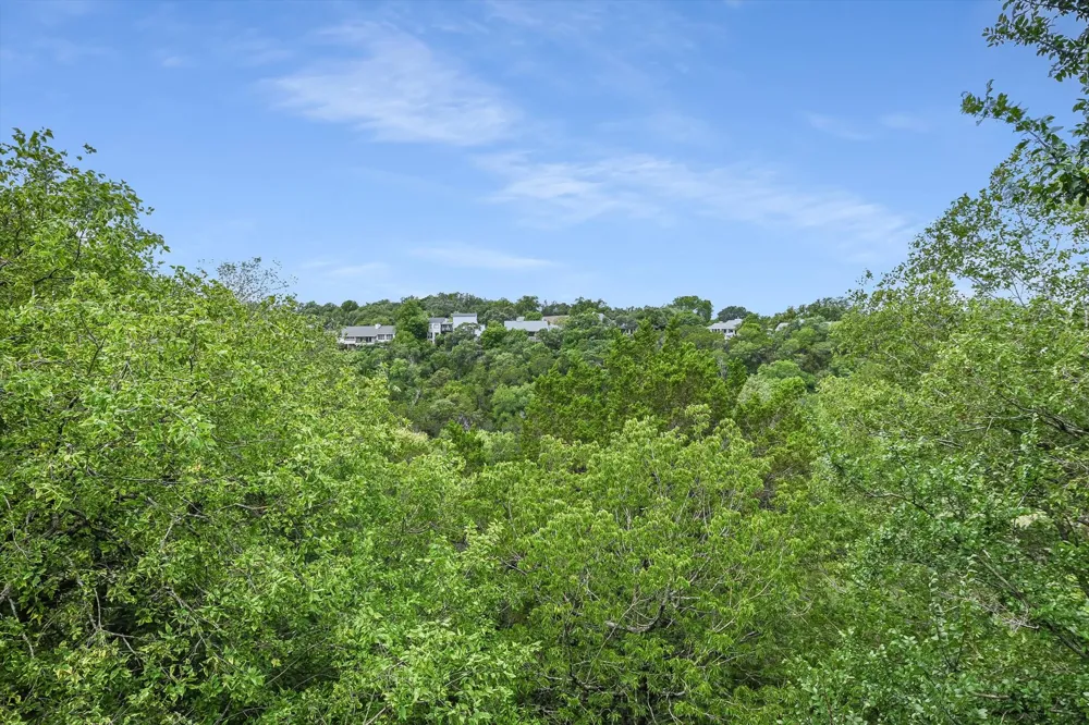 8804 Mountain Path Circle Austin, TX 78759