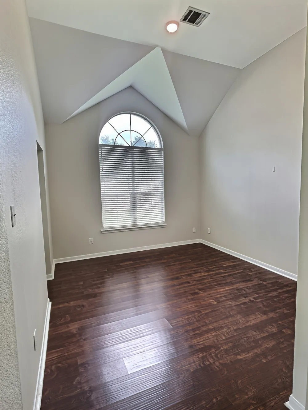 20013 Crane Creek Loop Pflugerville, TX 78660
