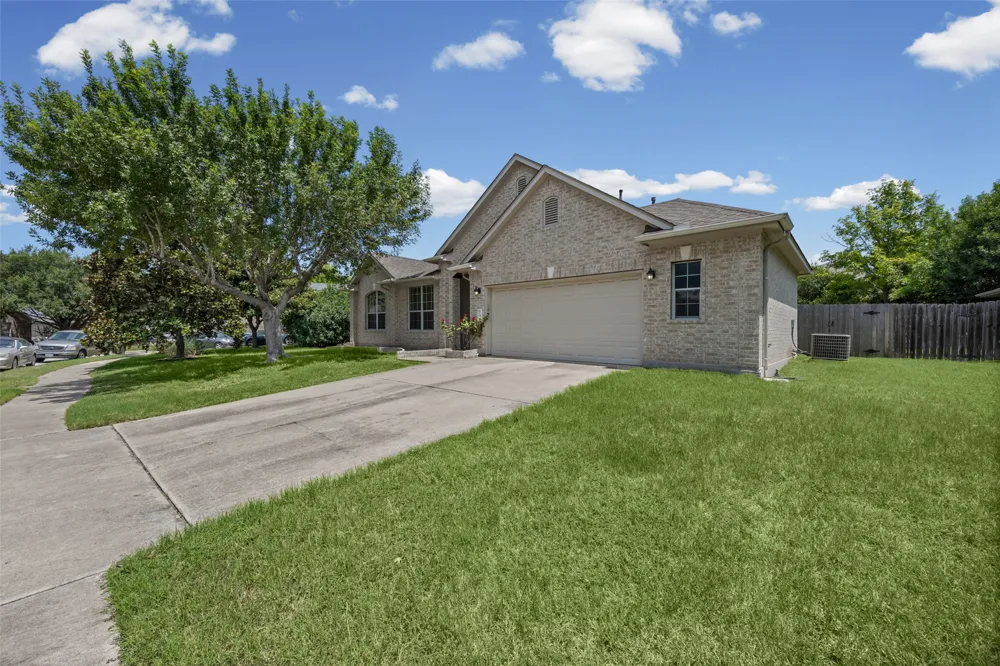 20013 Crane Creek Loop Pflugerville, TX 78660