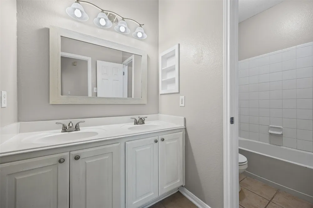 20013 Crane Creek Loop Pflugerville, TX 78660