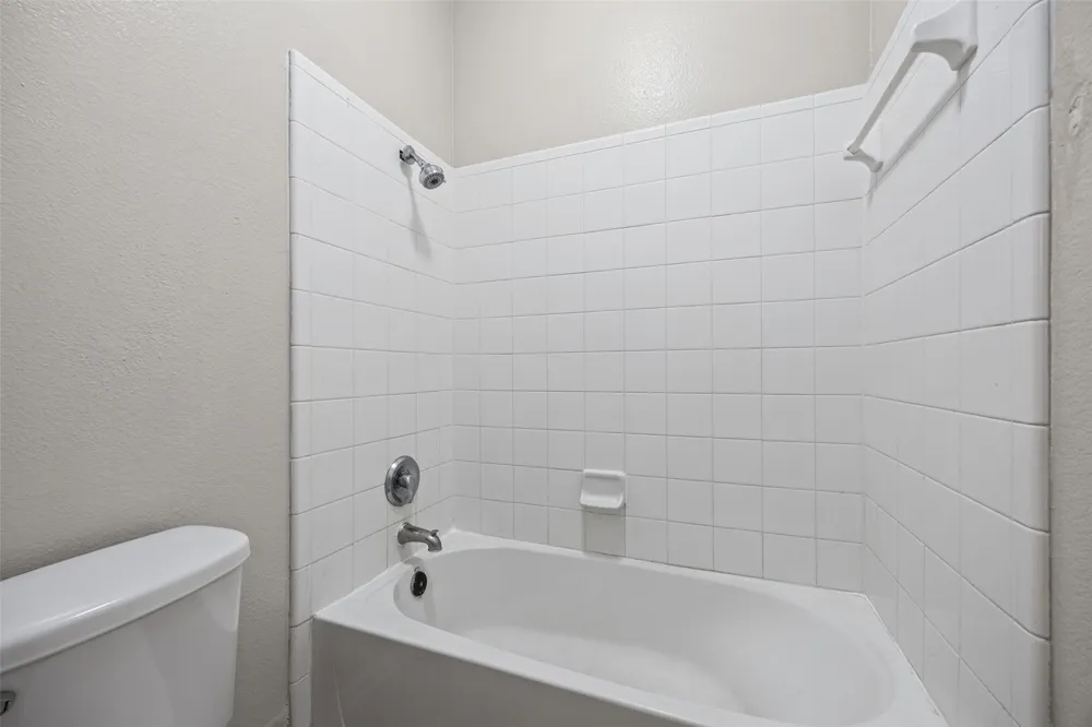 20013 Crane Creek Loop Pflugerville, TX 78660