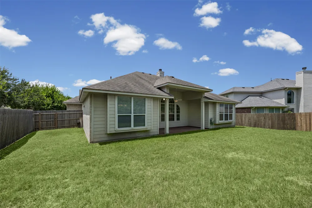 20013 Crane Creek Loop Pflugerville, TX 78660