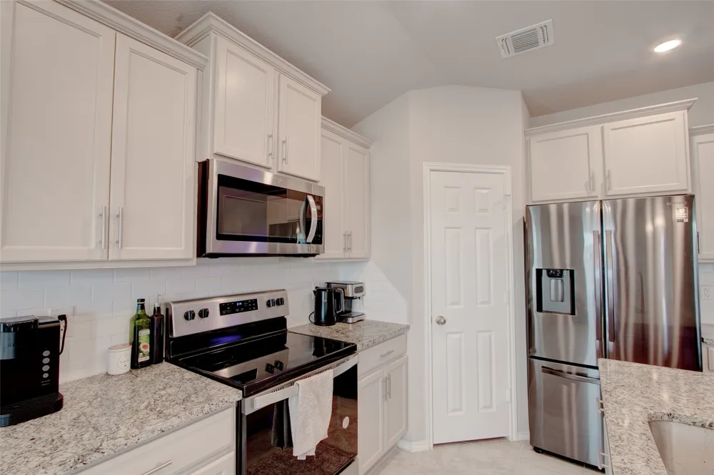 1317 Cesarina Street Harker Heights, TX 76548