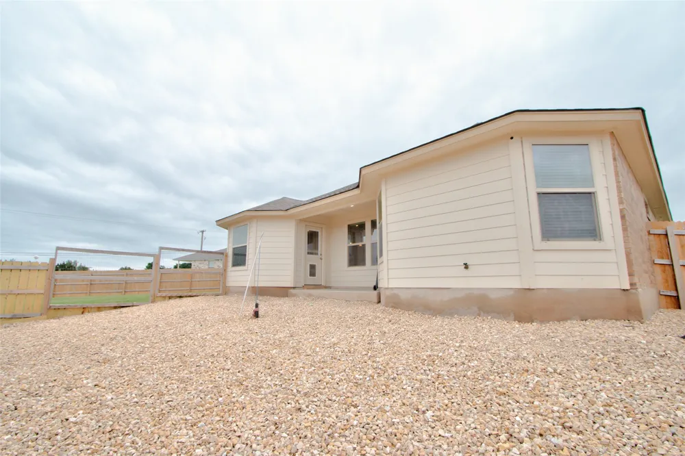 1317 Cesarina Street Harker Heights, TX 76548