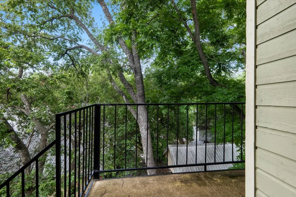506 W San Antonio Street #205 San Marcos, TX 78666
