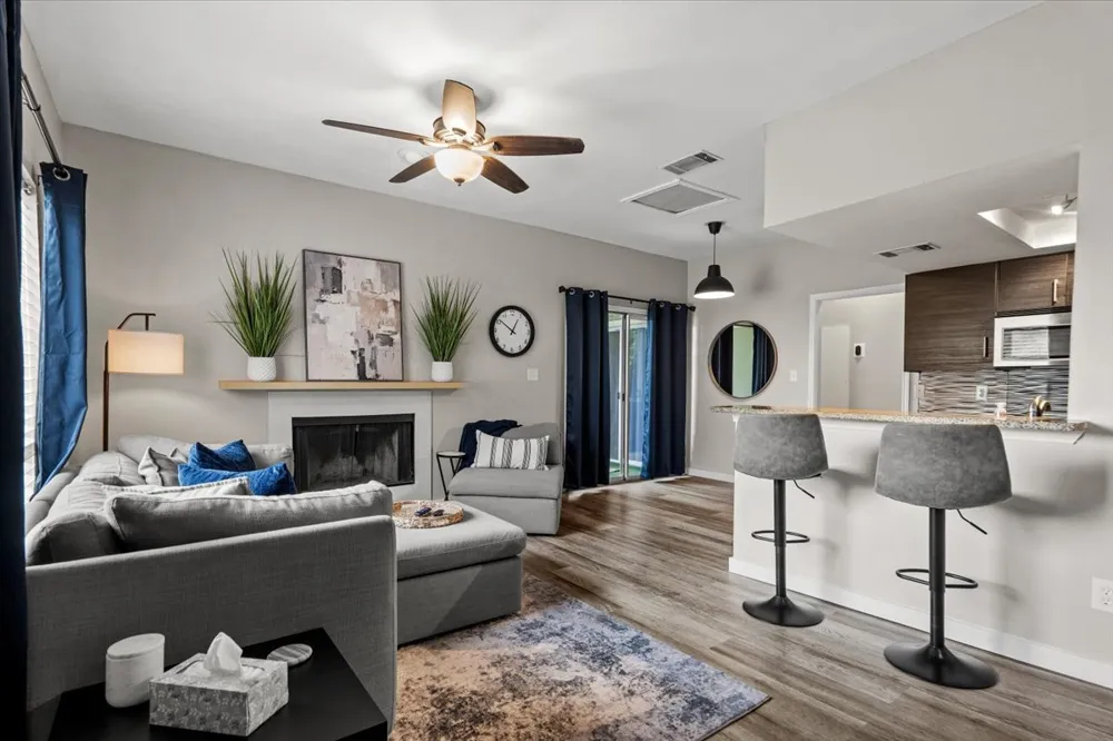 506 W San Antonio Street #205 San Marcos, TX 78666
