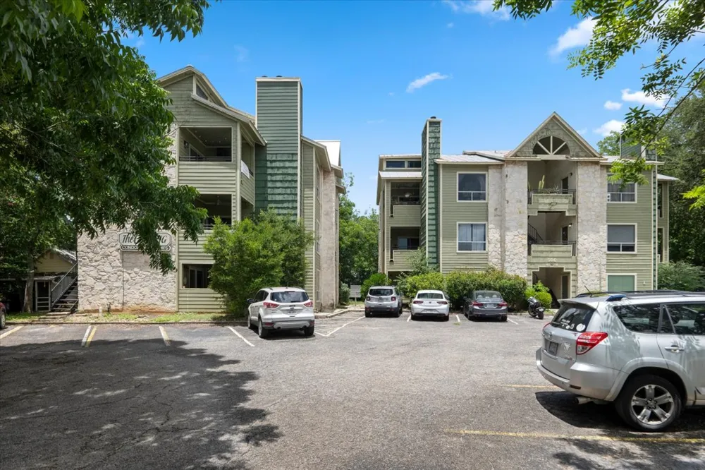 506 W San Antonio Street #205 San Marcos, TX 78666