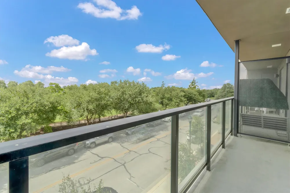 1701 Simond Avenue #226 Austin, TX 78723