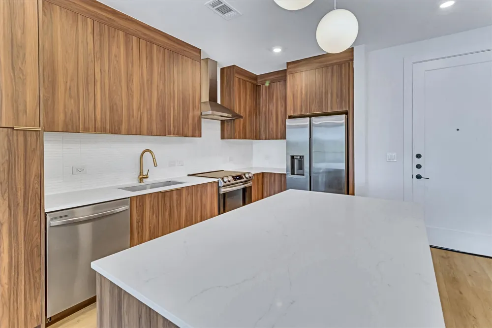1701 Simond Avenue #226 Austin, TX 78723