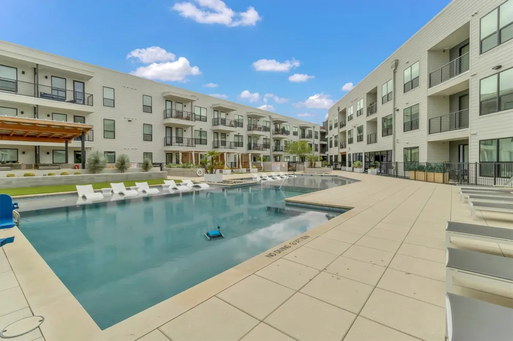 1701 Simond Avenue #226 Austin, TX 78723