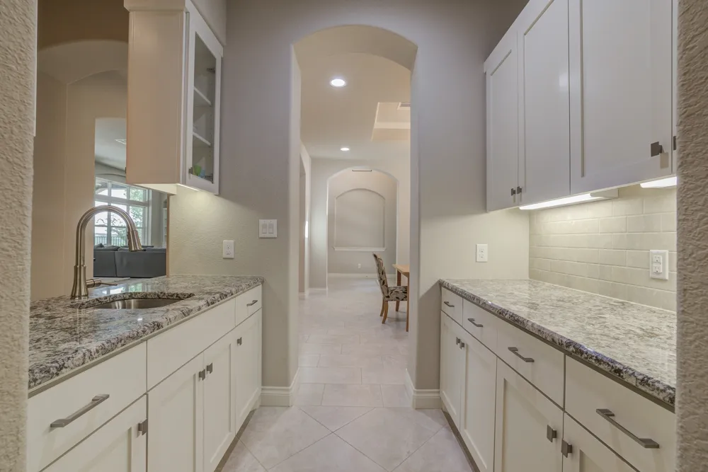 954 Covered Bridge Drive Driftwood, TX 78619
