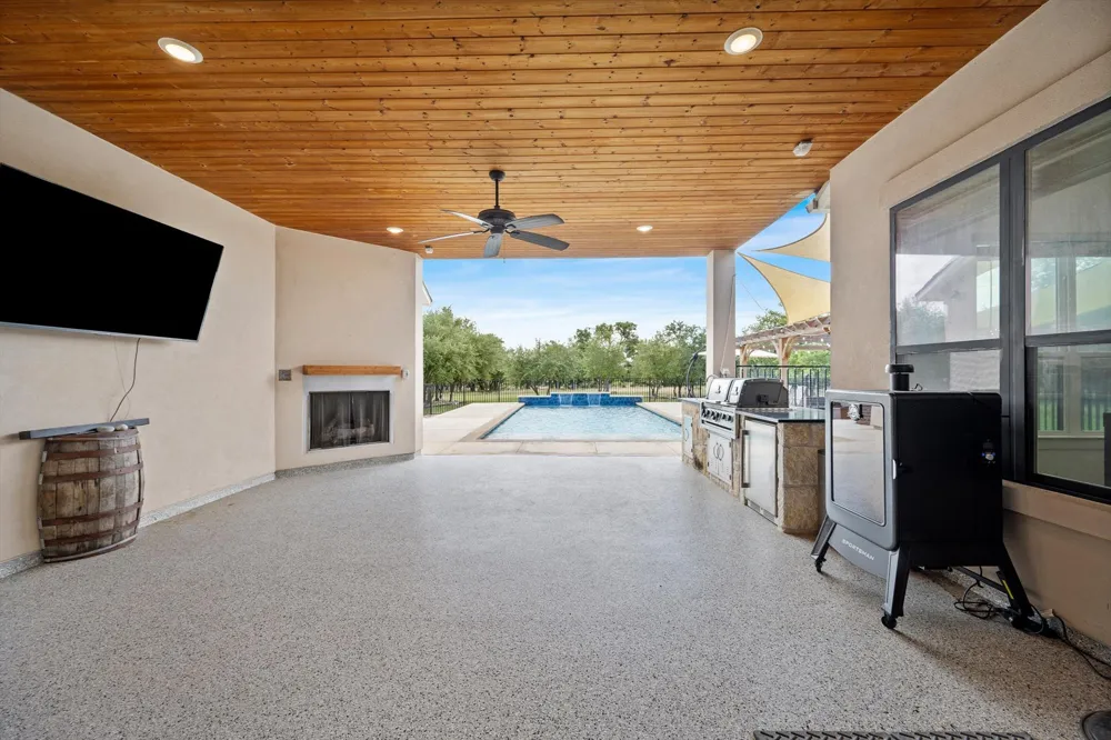 638 Strada Luca Florence, TX 76527