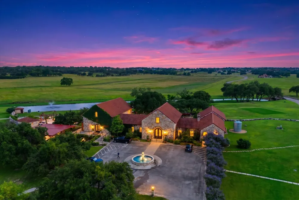 638 Strada Luca Florence, TX 76527
