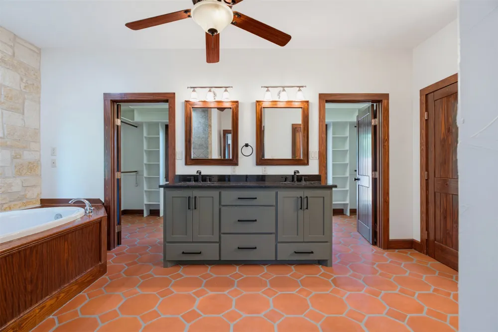 8731 SH 79 Highway Milano, TX 76556