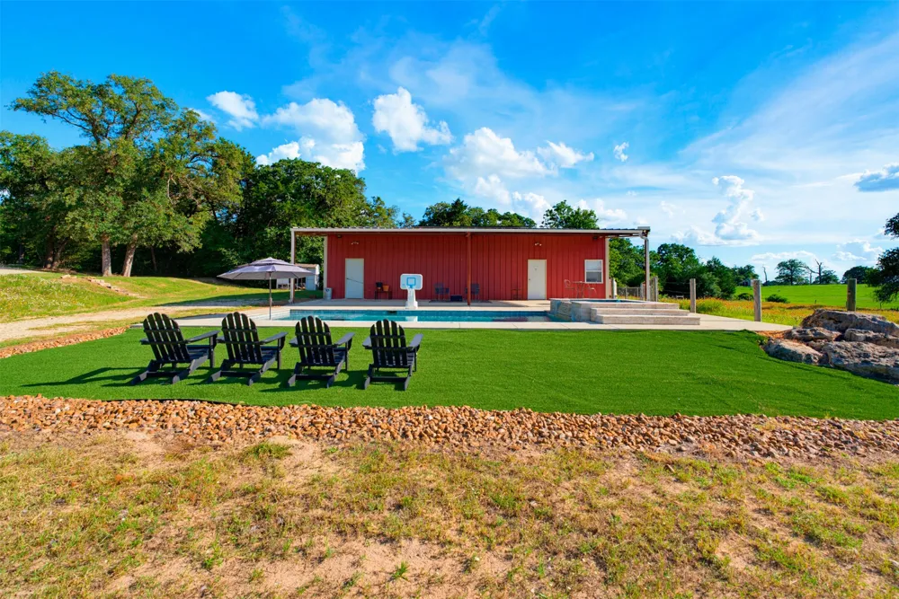 8731 SH 79 Highway Milano, TX 76556