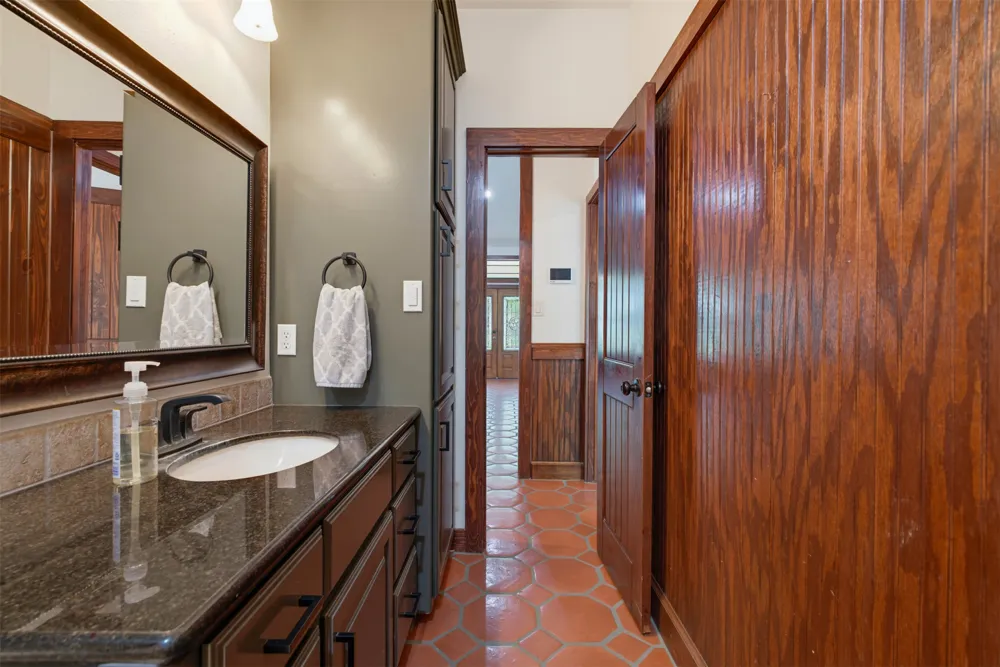 8731 SH 79 Highway Milano, TX 76556