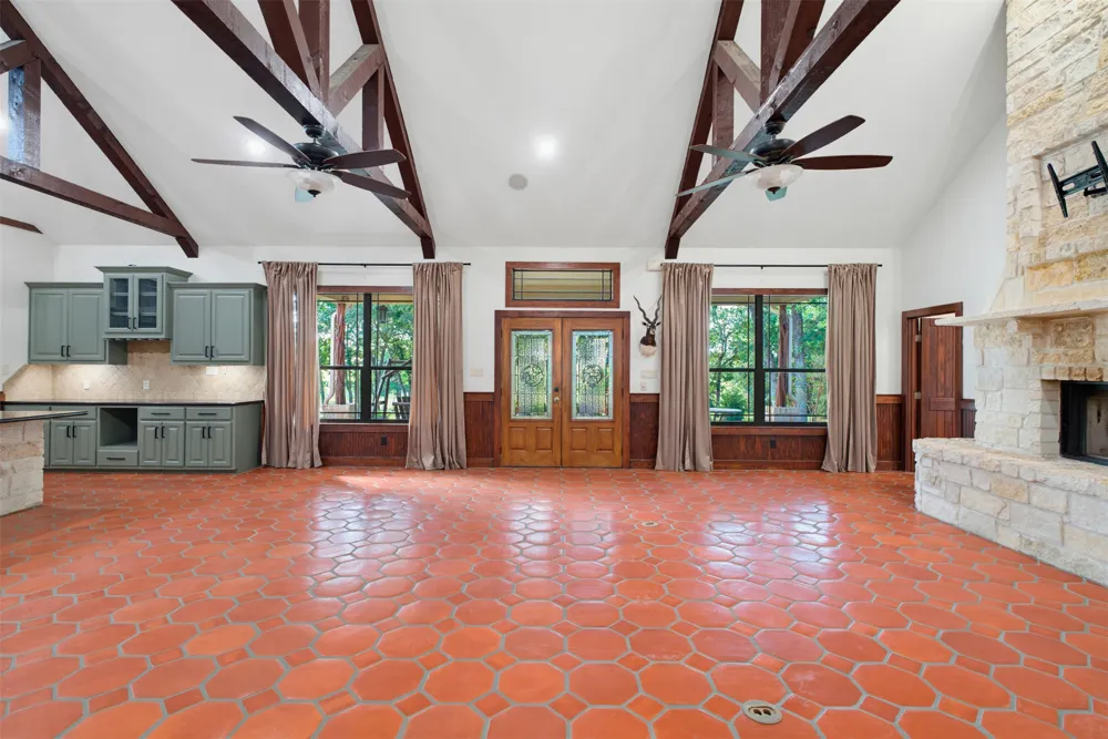 8731 SH 79 Highway Milano, TX 76556