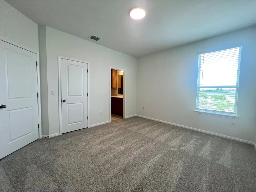484 Young Street Buda, TX 78610