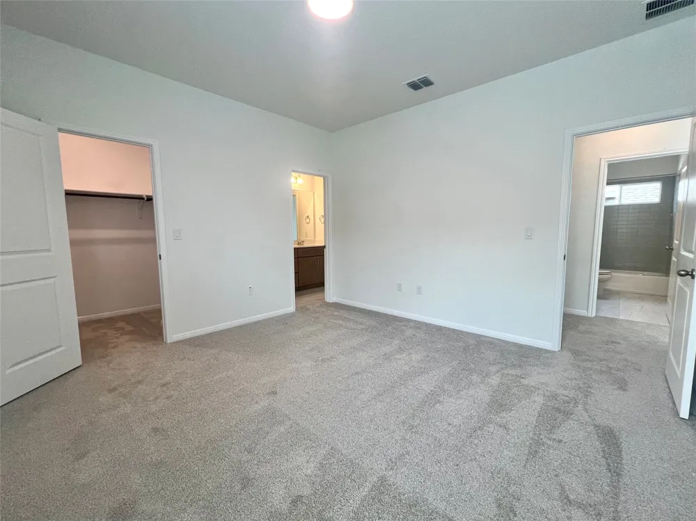 484 Young Street Buda, TX 78610