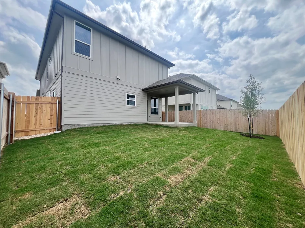 484 Young Street Buda, TX 78610