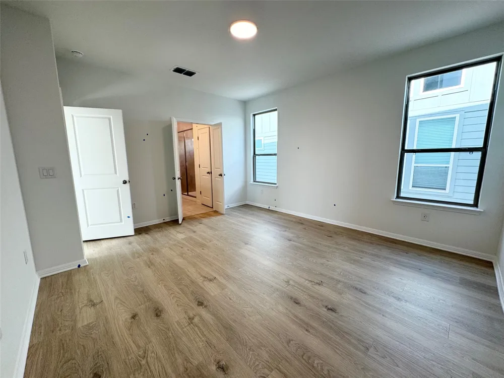 484 Young Street Buda, TX 78610