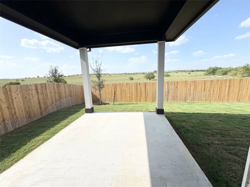 484 Young Street Buda, TX 78610