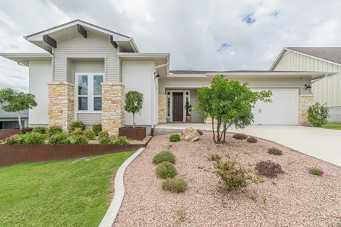 113 Waving Muhly Drive