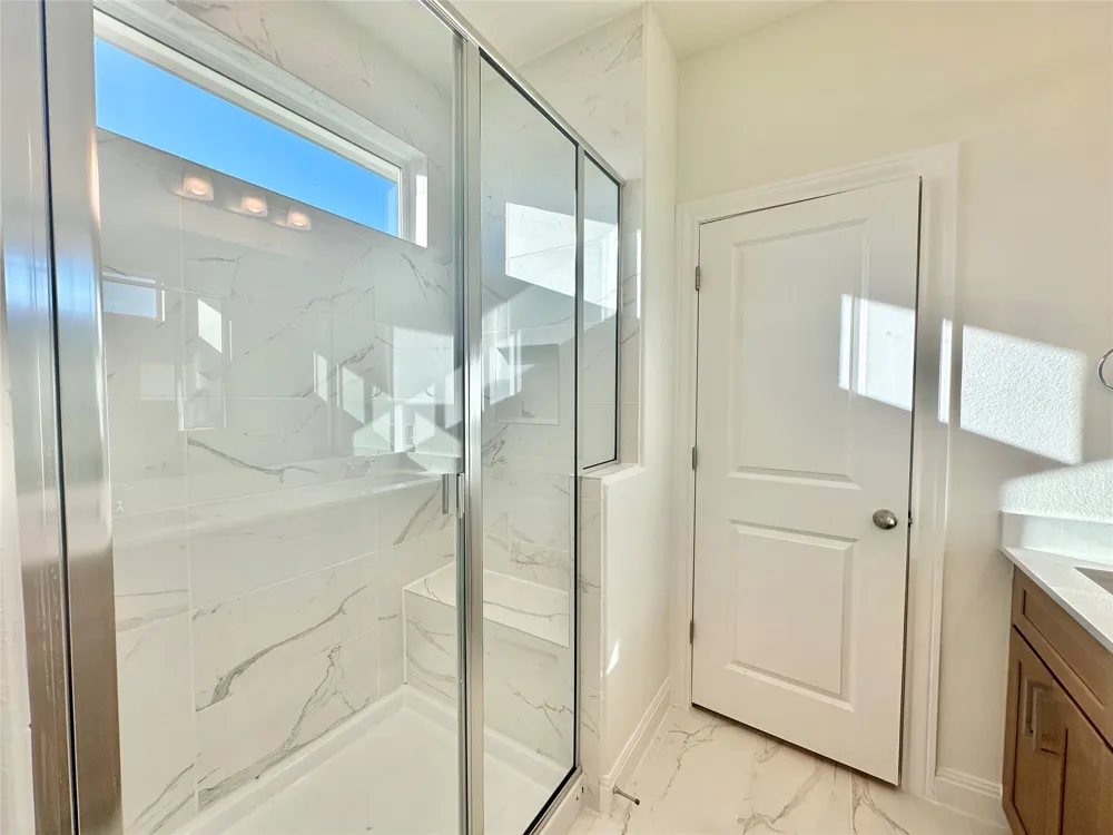 541 Porter Country Parkway Buda, TX 78610