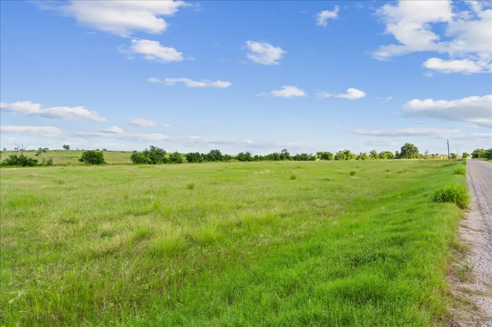 1700 CR 322 Bartlett, TX 76511
