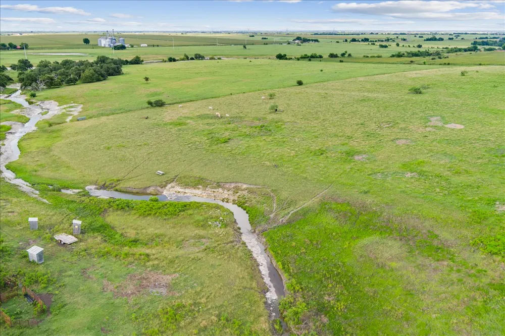1700 CR 322 Bartlett, TX 76511