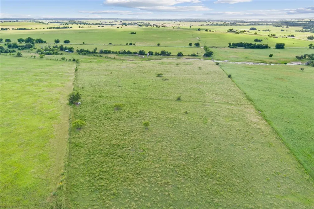 1700 CR 322 Bartlett, TX 76511
