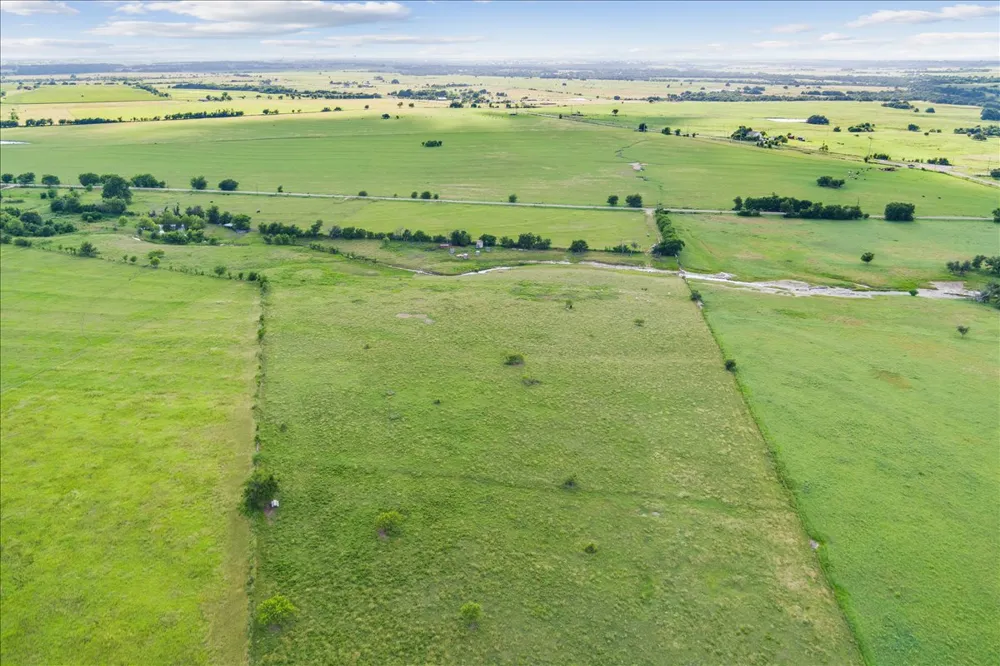 1700 CR 322 Bartlett, TX 76511