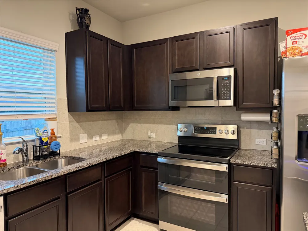 16711 Radiant Drive Manor, TX 78653