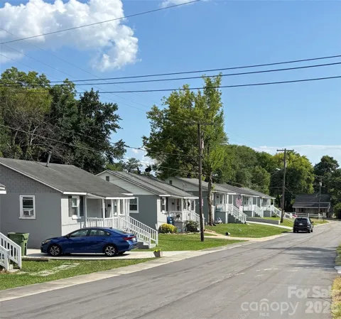 209 Rickenbacker Street