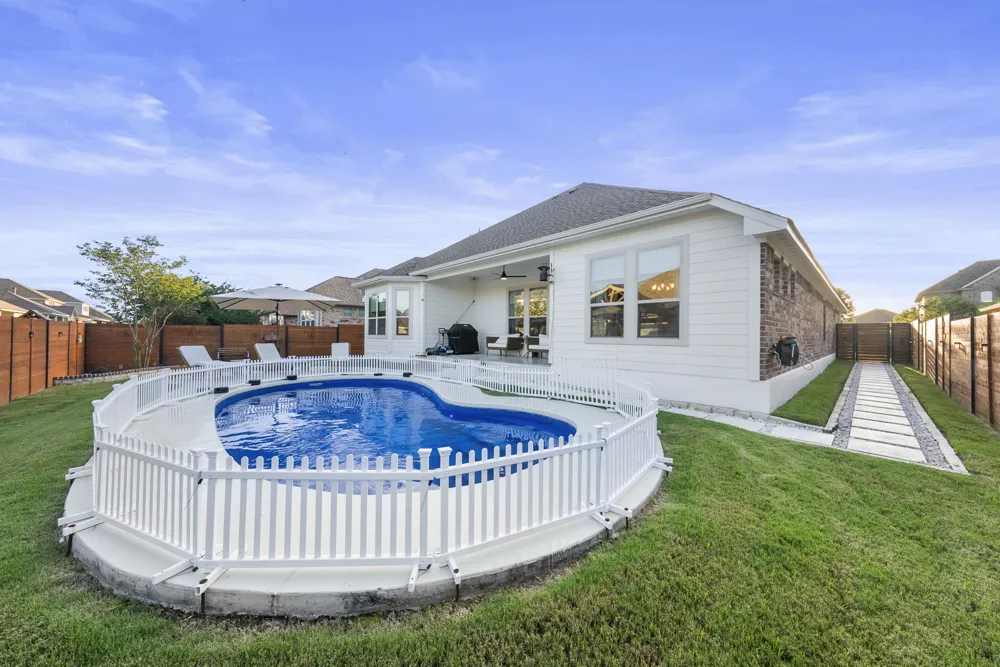19405 Polden Hills Way Pflugerville, TX 78660