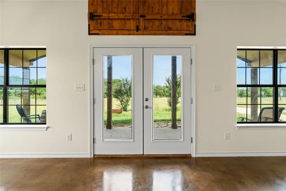 1325 County Road 269 Oglesby, TX 76561