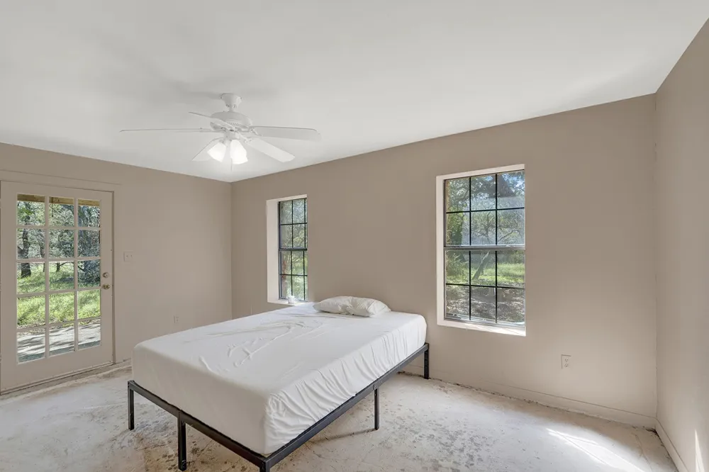 8015 Ozark Drive San Marcos, TX 78666